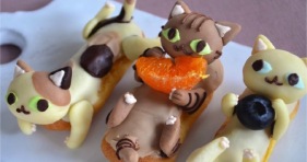delicious cat eclairs kitten pastry yummy
